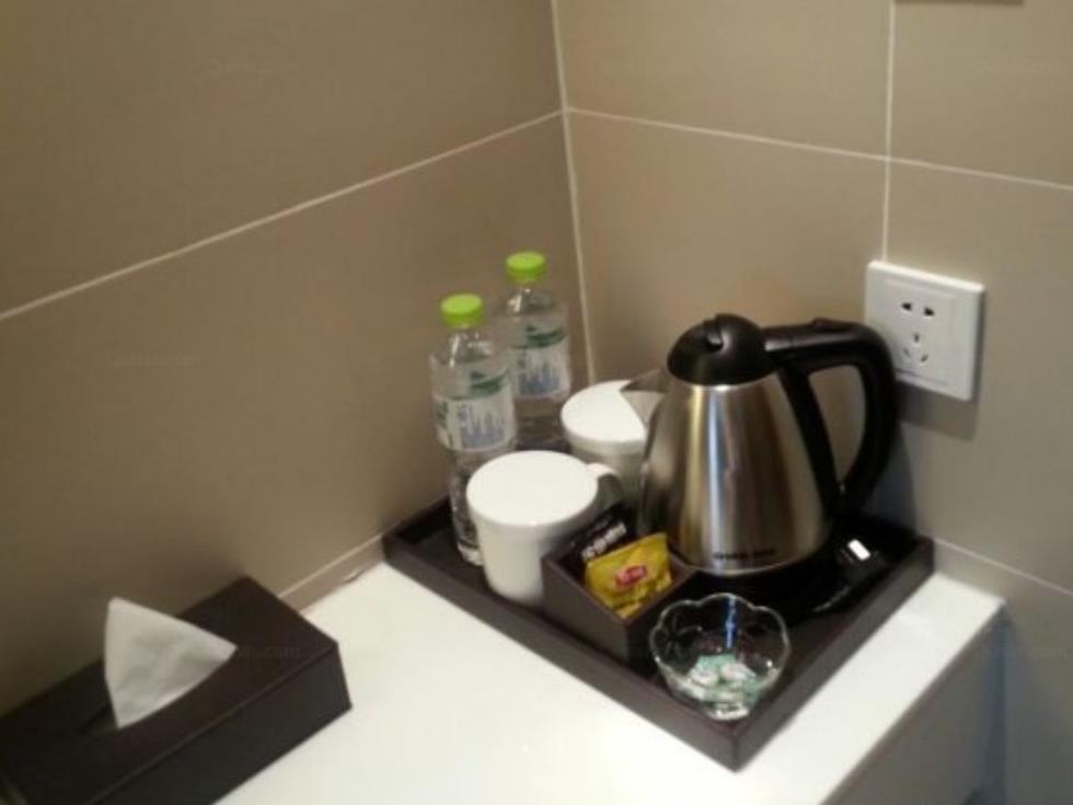 Ji Hotel Urumqi Hongshan Branch Zewnętrze zdjęcie